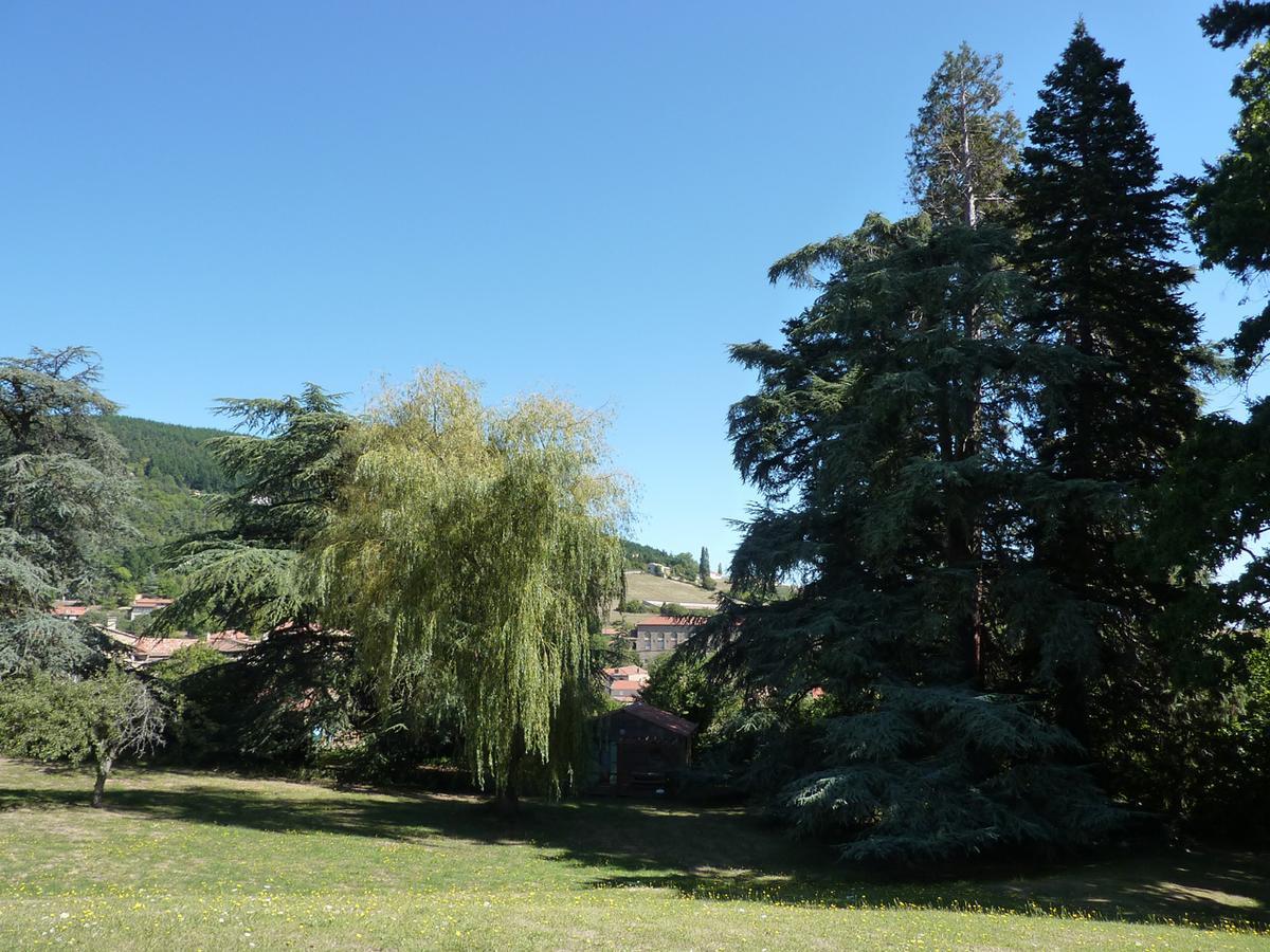 Les Chalets Du Domaine Des Soyeux Saint-Julien-Molin-Molette Luaran gambar
